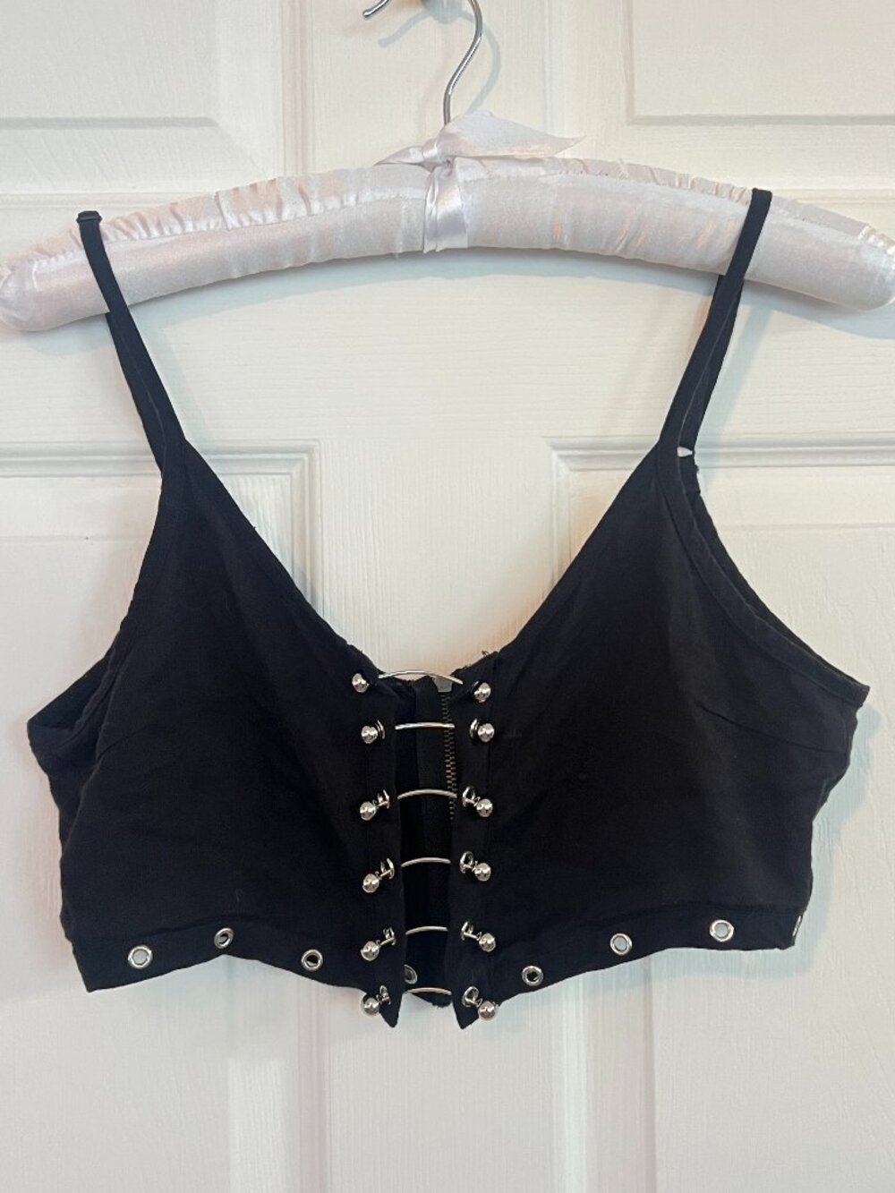 Millau Barbell Grommet Hardware Crop Top - Black
